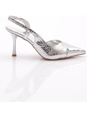 Dgn 7013 Kadin Arkadan Bağlama Topuklu Ayakkabi