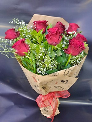 Gift Box Canlı Kırmızı Gül Buketi