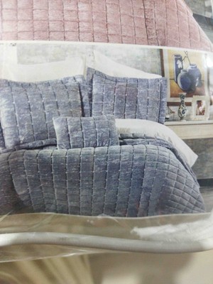 Ayzen Home Laıla Velvet Yatak Örtüsü