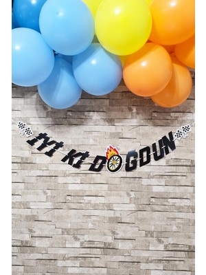 Pekshop Yarış Araba Tema Doğum Günü Iyi Ki Doğdun Banner Kalın Kart Uzun Banner