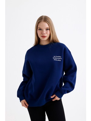 Kadın Oversize Şardonlu Nakış Işlemeli Yeşil Sweatshirt