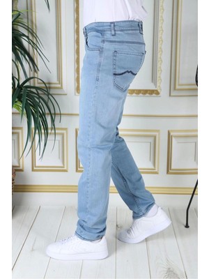 Erkek Buz Mavi Regular Fit Rahat Kesim Esnek Likralı Denim Jeans Şık Kot Pantolon