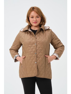 Güzide Kadın Mevsimlik Kısa Kapitone Mont