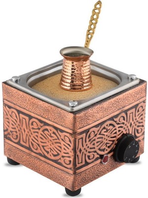 Su Damlası Küçük Kumda Kahve Makinesi