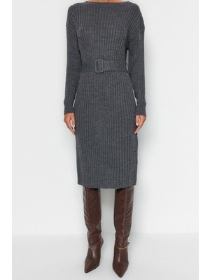 Ersefa Moda Regular Casual Günlük Tek Plaka Triko Kayık Yaka Uzun Kol A-Line Midi Boy Elbise