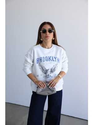 Brooklyn Yazı Baskılı Sweatshirt