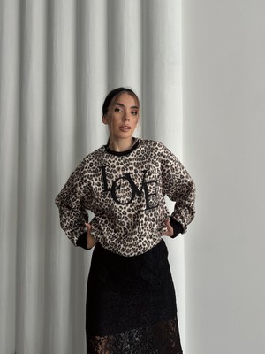 Love Yazılı Yumoş Leopar Sweat Bej