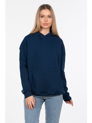 Kapüşonlu Arka Yazı Baskılı Sweatshirt - Lacivert