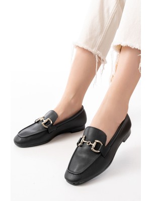 Shemard  Siyah Toka Aksesuarlı Günlük Kadın Babet