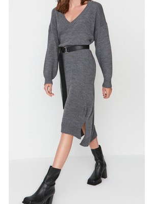 FRM Yeni Oversize Casual Günlük Selanik Triko V Yaka Uzun Kol Shift Maxi Boy Elbise