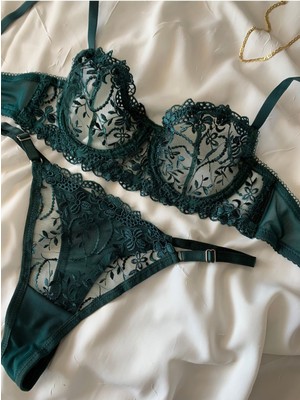 Rozenin Lingerie Çiçekli Balenli Kapsız Brode Sütyen Takımı