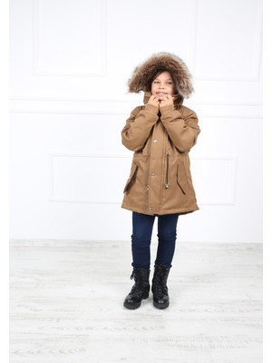 Kız Çocuk Bej Kapüşonu Suni Kürk Peluşlu Içi Suni Kürklü Oxford Kumaş Mont Kaban