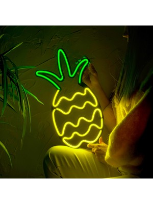 Tol Camp Ananas Neon Duvar Süsü | Modern ve Şık Metal Üzerine Neon Işık Duvar Sanatı (Tabelası), 25 cm x 45 cm