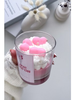 Bliss Beam Candle Decoration Gardenya Kokulu Doğal El Yapımı Pembe Kalpli Dekorasyon Soya Mumu