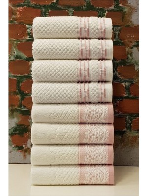 Bronie Evony El Havlusu 8’ Li