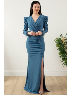 Kol Ucu Tüylü Yırtmaçlı Uzun Elbise 13429