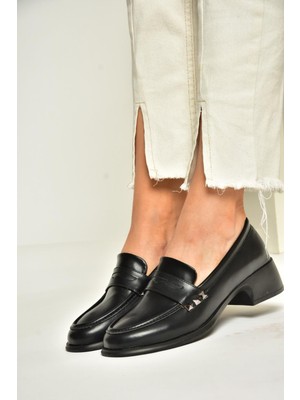 T820100309 Siyah Günlük Loofer Kadın Ayakkabı