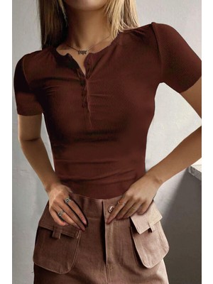 Kadın Acı Kahve Kısa Kollu Patlı Düğmeli Bisiklet Yaka Fitilli Kaşkorse Bluz Body