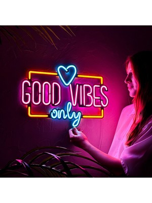 Tol Camp Good Vibes Only Love Neon Tabela | Metal Üzerine Neon, Turuncu, Pembe ve Buz Mavi | 60 cm x 34 cm