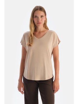 Bej V Yaka Cupro Tişört