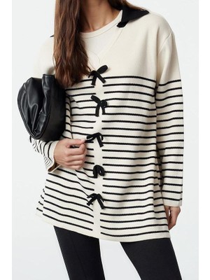 Ersefa Kadın Modern Tarz Rahat Uzun Polo Yaka Çizgili Kol Regular Triko Kazak