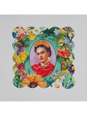 Çiçeklerle Süslü Kadın Portre Dijital Baskılı Kumaş Kokteyl Peçetesi Lazer Kesimli
