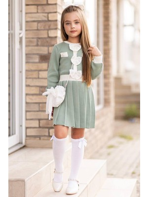 Riccotarz Kız Çocuk Beli Şerit ve Göğsü Fiyonk Detaylı Eteği Piliseli Yeşil Şifon Elbise