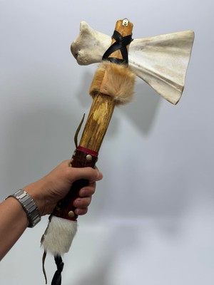 Hasyılmaz El Yapımı Kızılderili Doğal Kemik Balta 45CM (Model 1)