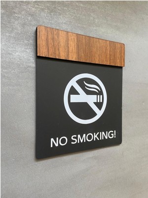 Yönline Sigara Içilmez Uyarı Tabelası