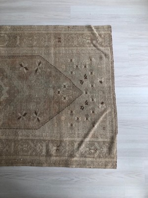 122X220 cm Bej Renkli Dekoratif El Dokuma Yumuşak Renkli Anadolu Antik Kilim