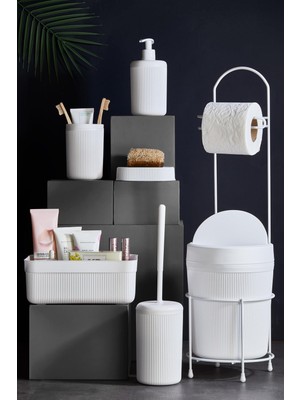 Orsa Home 247 Beyaz 7 Parça Banyo Seti Metal Stantlı Kovalı Wc Kağıtlık Kozmetik Kutusu Diş Fırçalık ve Sabunluklar