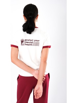 Coredra Regular Fit Bordo Kontrast Ribanalı Ekru T-Shirt Kadın - Protect Your Mental