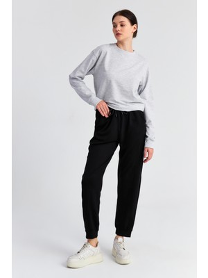 Ecrou Kadın Siyah Dikiş Detaylı Ultra Soft Jogger Pantolon