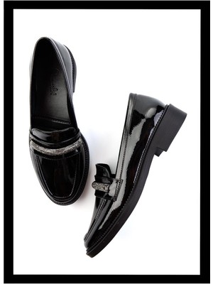 Bambi Siyah Kırışık Rugan  Kadın Loafer Ayakkabı K01474090108