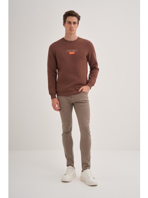 Cazador 24KCEEO05224 Kahverengi Erkek Bisiklet Yaka Önü Yazı Logolu  Sweat Tshirt