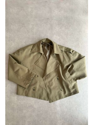 Olive Kruvaze Düğmeli Crop Trençkot