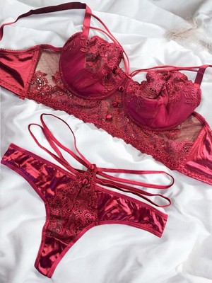 Balenli Bordo Bralet Takım