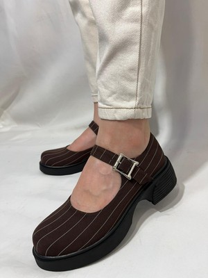 Best Shoes Kadın Kahve Çizgili Kemer Detaylı Günlük Laofer Ayakkabı