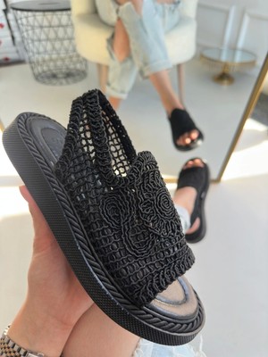 Kazax Mivya Siyah Örgülü Sandalet