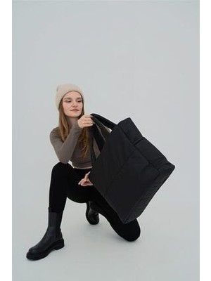 Genel Markalar Kadın Siyah 3' Bölmeli Kabartmalı Puf Kumaş Shopper Çanta