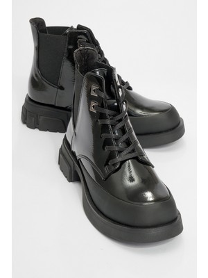 Luvi Challo Siyah Rugan Bağcıklı Lastikli Kadın Postal Bot