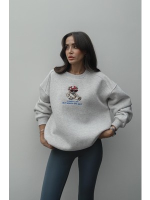 Gri Ayıcık Baskılı Sweatshirt