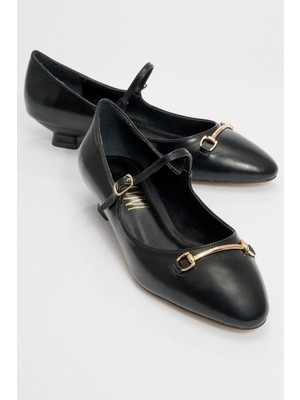 Luvi Ojen Siyah Cilt Kadın Kısa Topuklu Ayakkabı