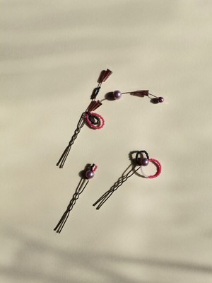 Bivalvia Accessories Pembe Boncuklu Firkete Toka Seti