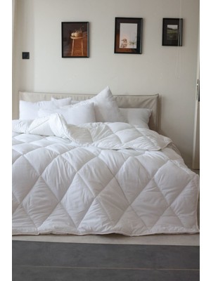 Çift Kişilik Yorgan Beyaz 195X215