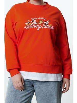 FRM Kadın Büyük Beden Regular Bisiklet Yaka Standart Kol Regular Looney Tunes Lisanslı Örme Sweatshirt