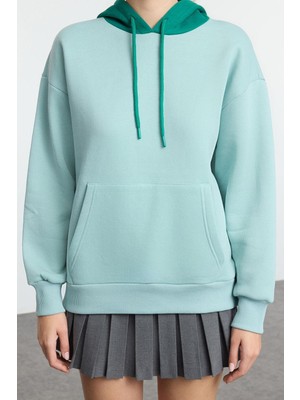 FRM Kadın Moda Şık Bol Kapüşonlu Düşük Kol Uzun Sırt Baskılı ve Geniş Kalıp Örme Sweatshirt