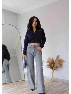 Kadın Overthink Nakışlı Mavi Crop Sweatshirt