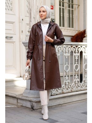 Pamuk Butik Kadın Kapüşonlu Cepli Deri Kap 100cm Trend Stil ve Şık Tasarım -PMK331