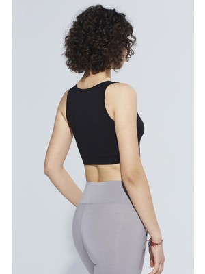 Comm-Ci Ella Halter Yaka CutOut Detaylı Organik Pamuk Örme Crop Body 1103